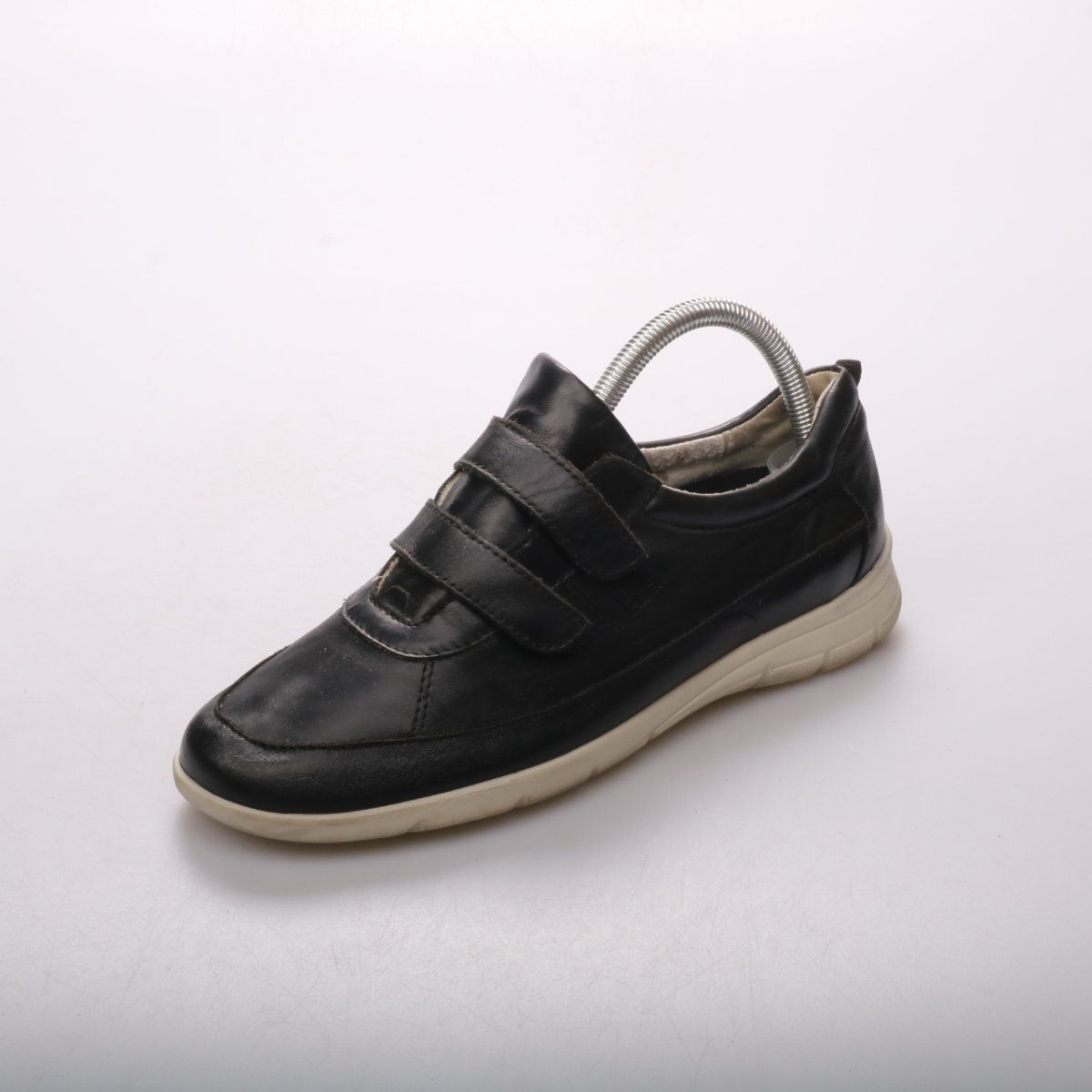 кроссовки U-Power