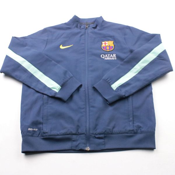 Куртки и пуховики