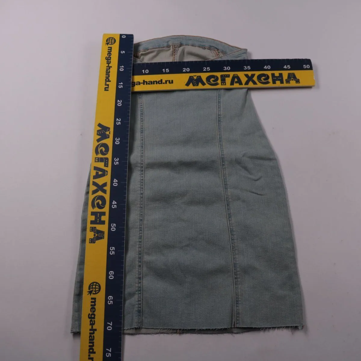 платье Gina Tricot