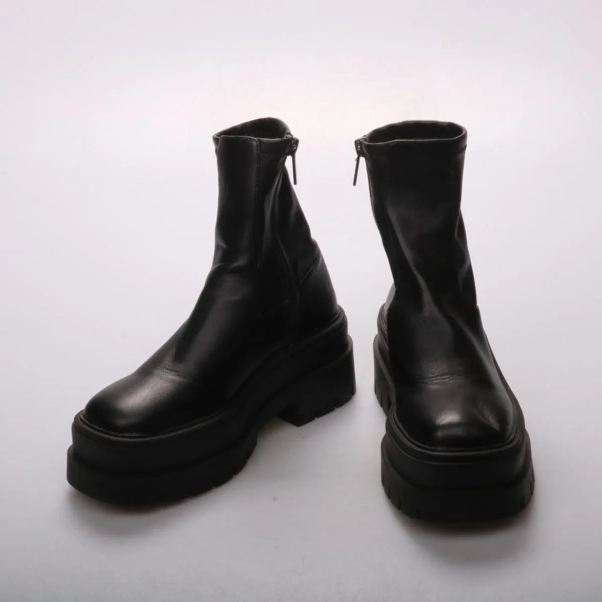 ботильоны Bershka