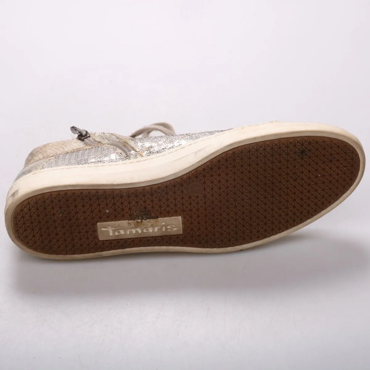 кроссовки Tamaris